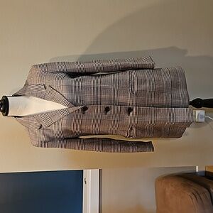BB Dakota Plaid Long Blazer. S. NWT